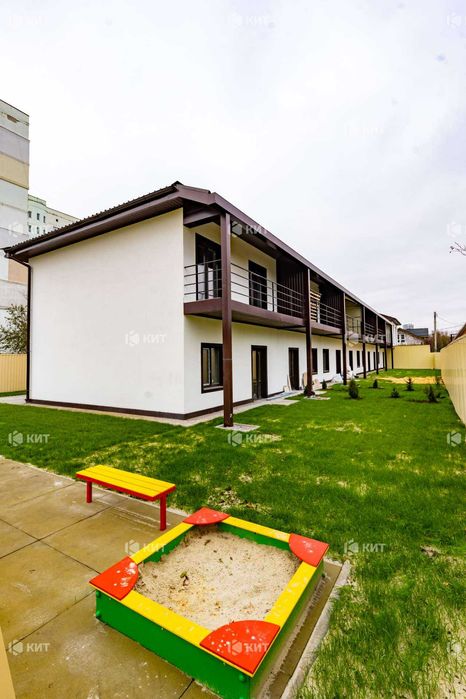 Таунхаус 92м2, м. Київська (м. Киевская, м. Защитников Украины) 96734