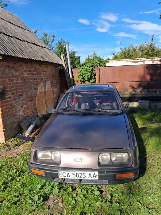 Продам  Ford Sierra 1.8 либо обмен