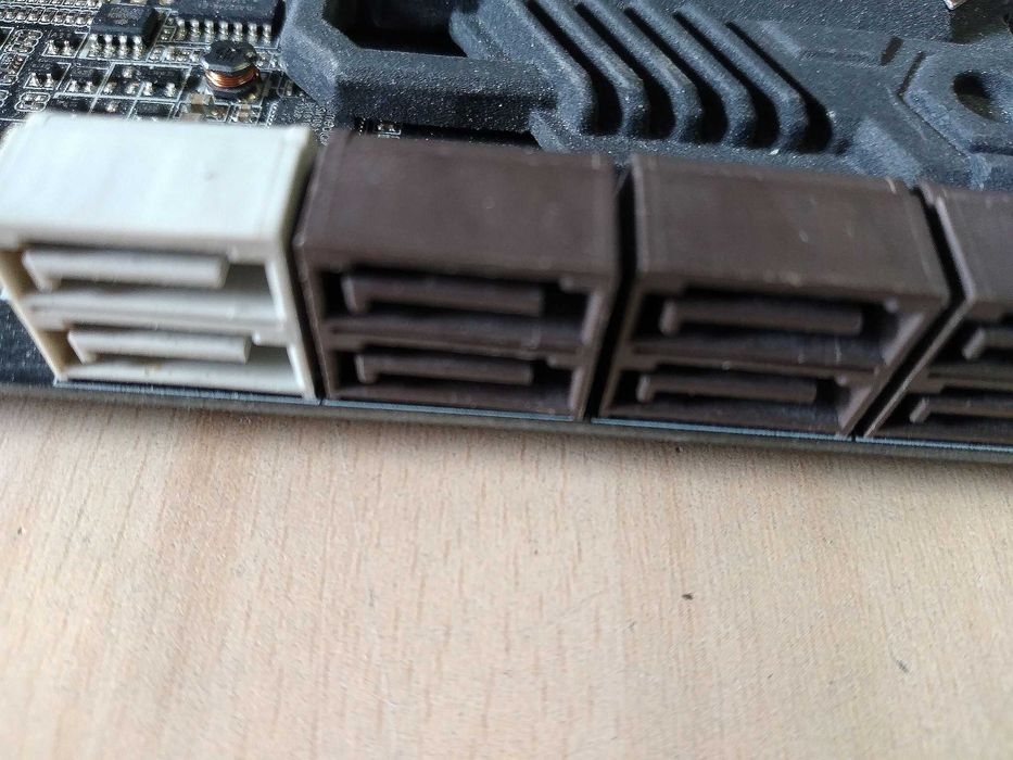 Asus Sabertooth FX990/ Procesor AMD FX-8350 8x 4.0 GHz /Ram 16GB/ Chłodzenie
