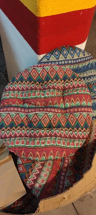 Vende se coxim crianças