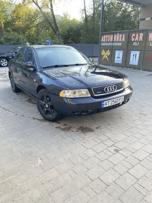 Продам ауді а4 б5