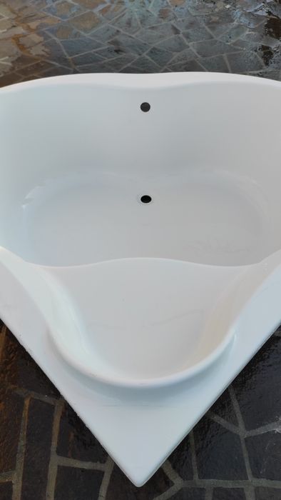 Акрилова ванна Vagnerplast Iris