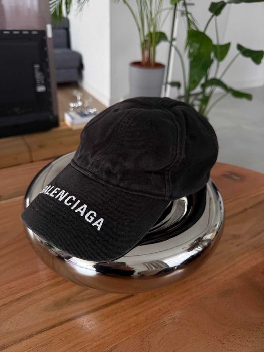 Czapka Balenciaga Logo czarna, Made in Italy