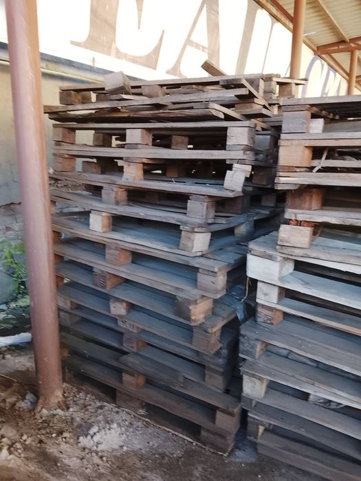 Піддони Куплю деревяні піддони бу самовивіз