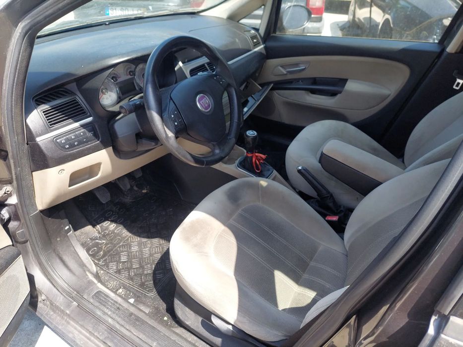 Para peças FIAT Linea (323_)