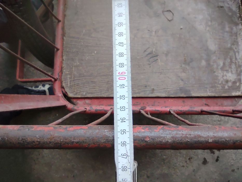 Przyczepka  rdo roweru ,  traktorka, również ręczna ( posiada stopkę)