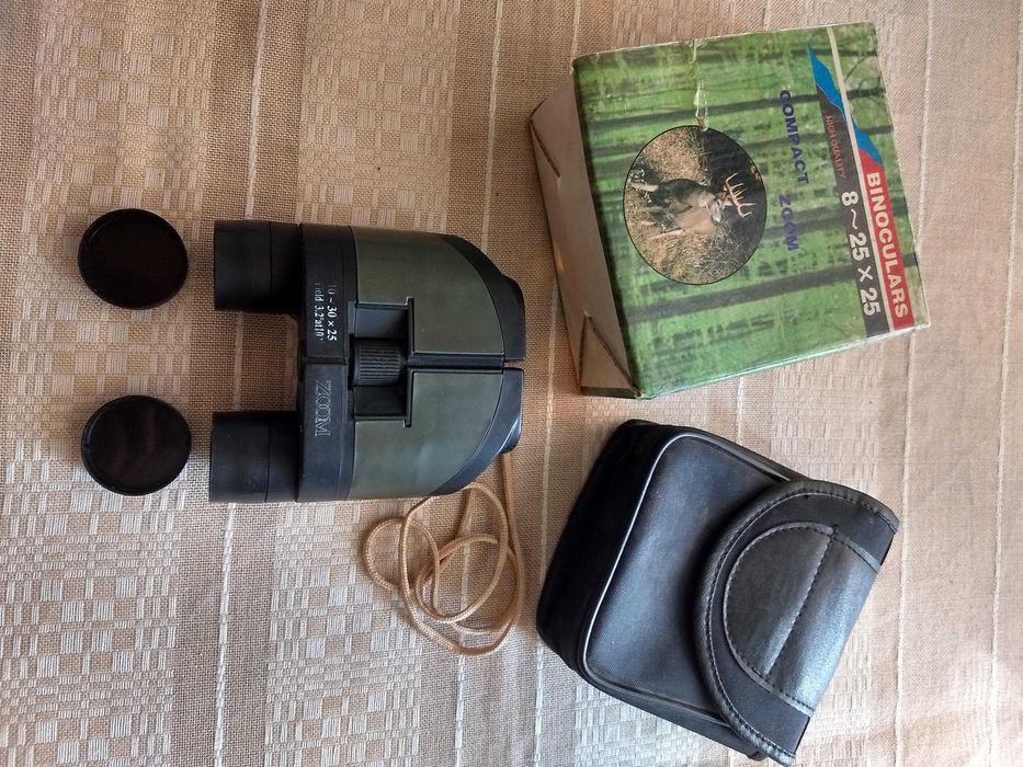 Бінокль 10-30x25 Mini Zoom: тактичний, спортивний, для полювання