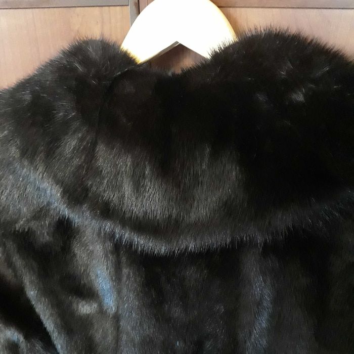 Шуба натуральна довга