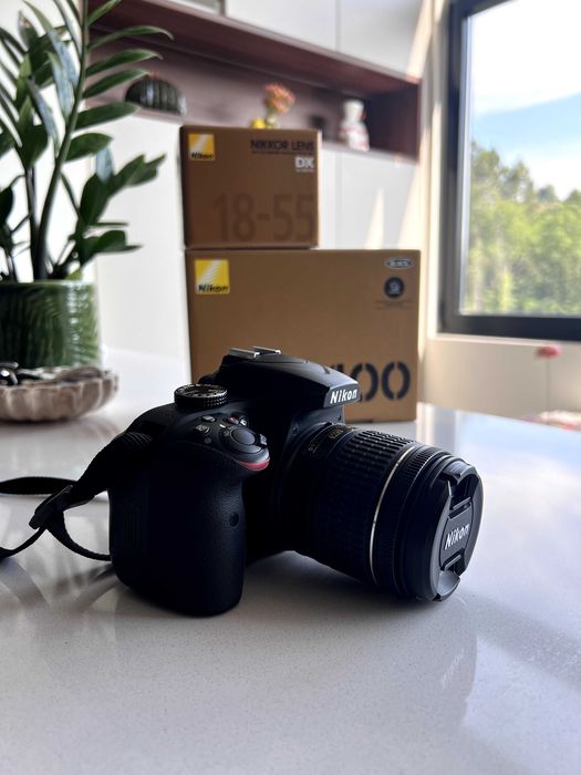 Nikon D3400 + Acessórios - Excelente estado