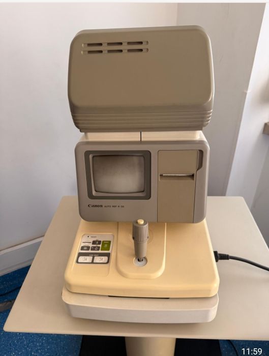 Equipamento de consultório de Oftalmologia