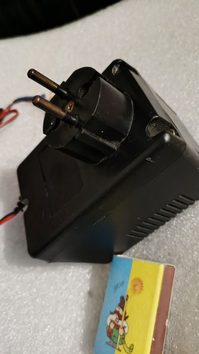 Блок питания 12 В 1000 мА