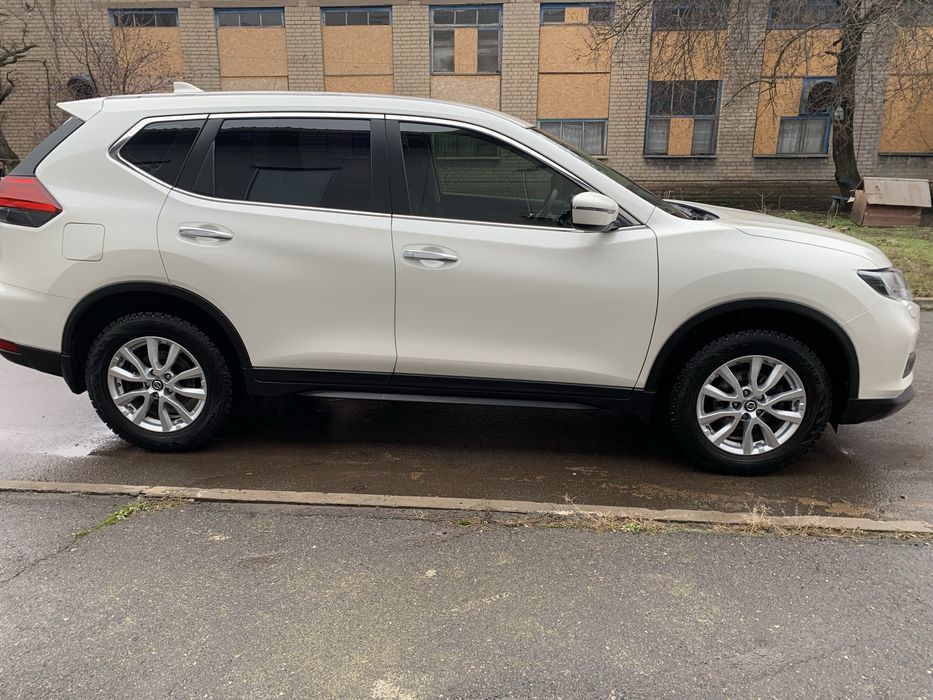 Nissan X-TRAIL (Ниссан х-трейл)