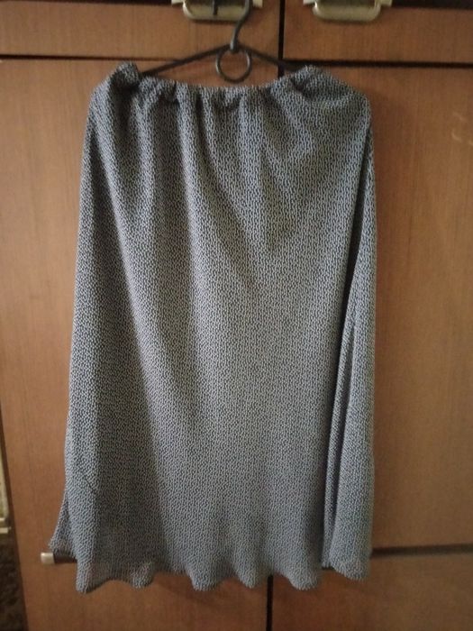 Женская  длинная юбка. .