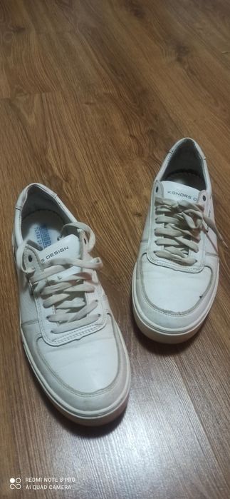 Кросівки.43р.28.5см.