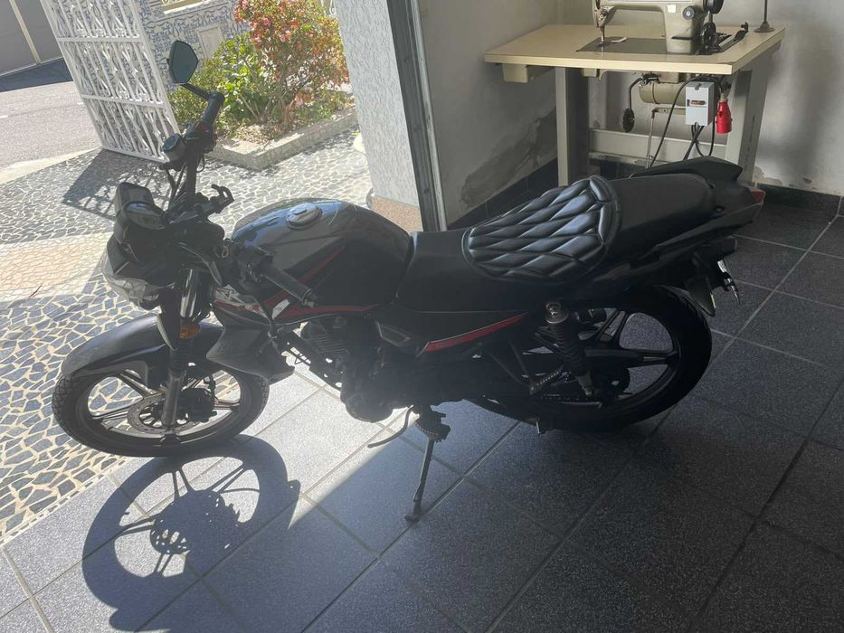 MOTA Keeway rk 125 2016
