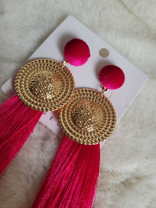 Długie kolczyki frędzle