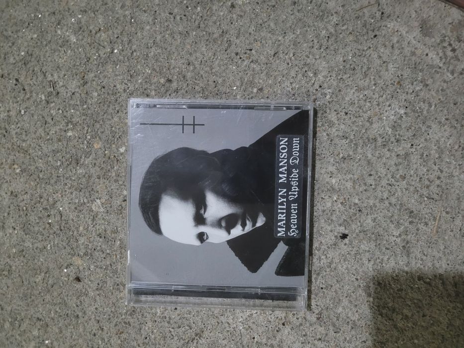 CD Marilyn Manson Heaven Upside Down