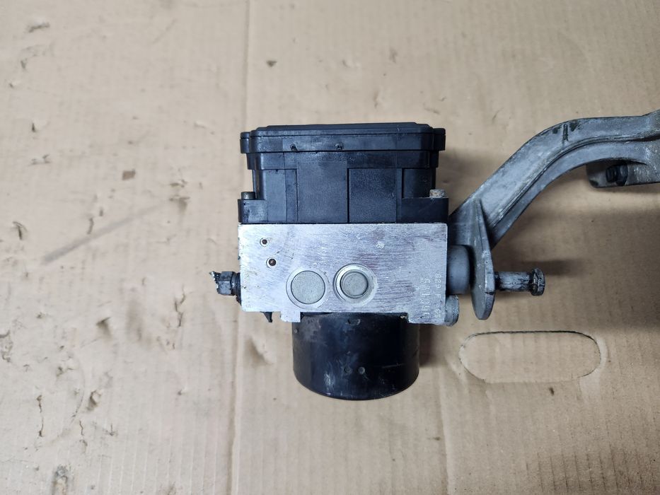 Продам блок абс Mercedes c-class w204