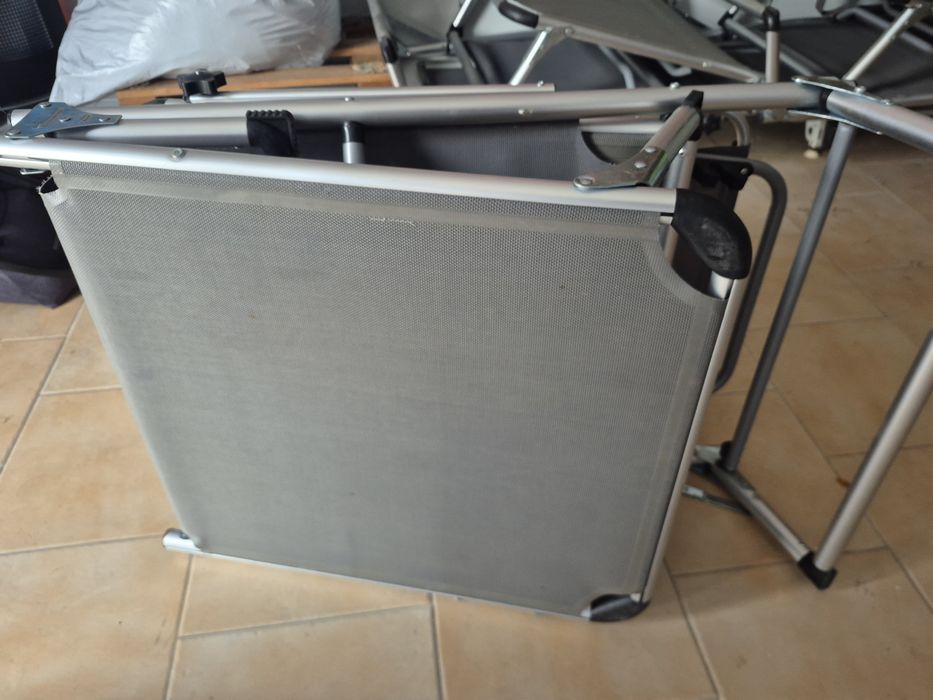 Espreguiçadeira Hesperide com toldo