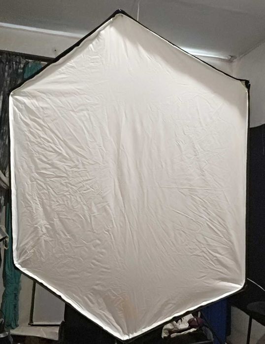 Оригінальний софтбокс Plume Wafer HexOval 140 (140х100 см) / Bowens Made in UK