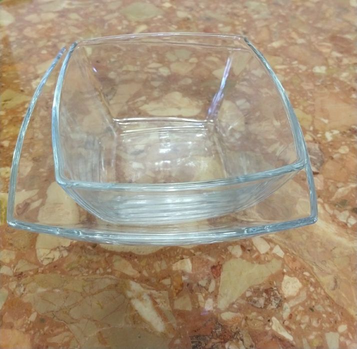 Салатницы новые прозрачные