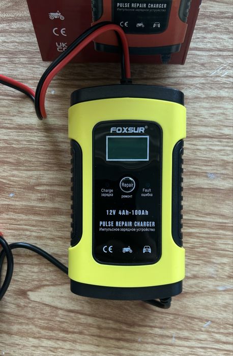 Зарядний пристрій Foxsur 12V 5A 4Ah-100Ah
