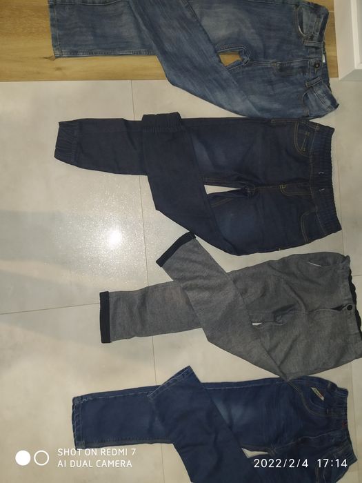 Spodnie chłopięce sztuka