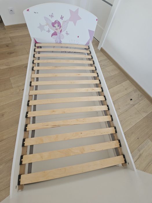 Łóżko dla dziewczynki