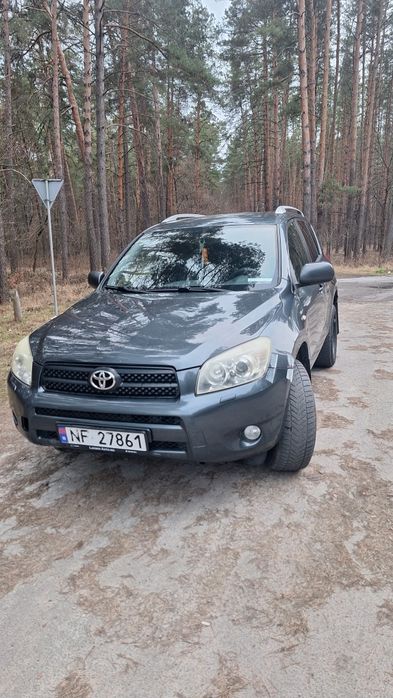 Toyota Rav4 2.2 дизель D-4D, повний привід