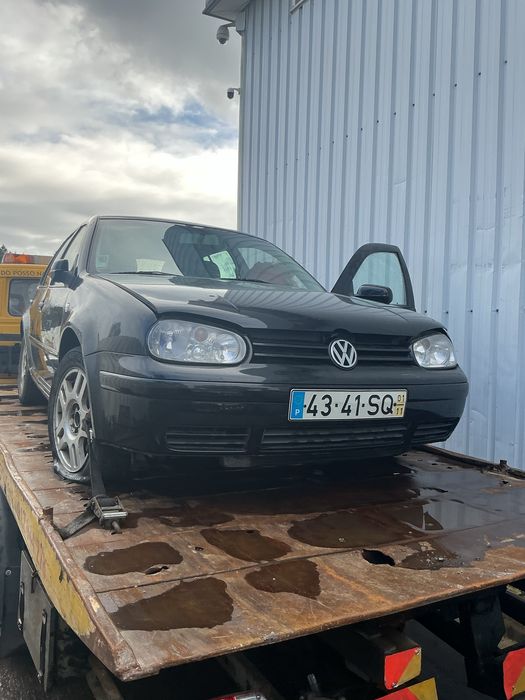 FRENTE COMPLETA EM PRETO GOLF IV ANO 2001 1.4 16V GASOLINA