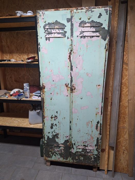 Szafa metalowa warsztat/ BHP