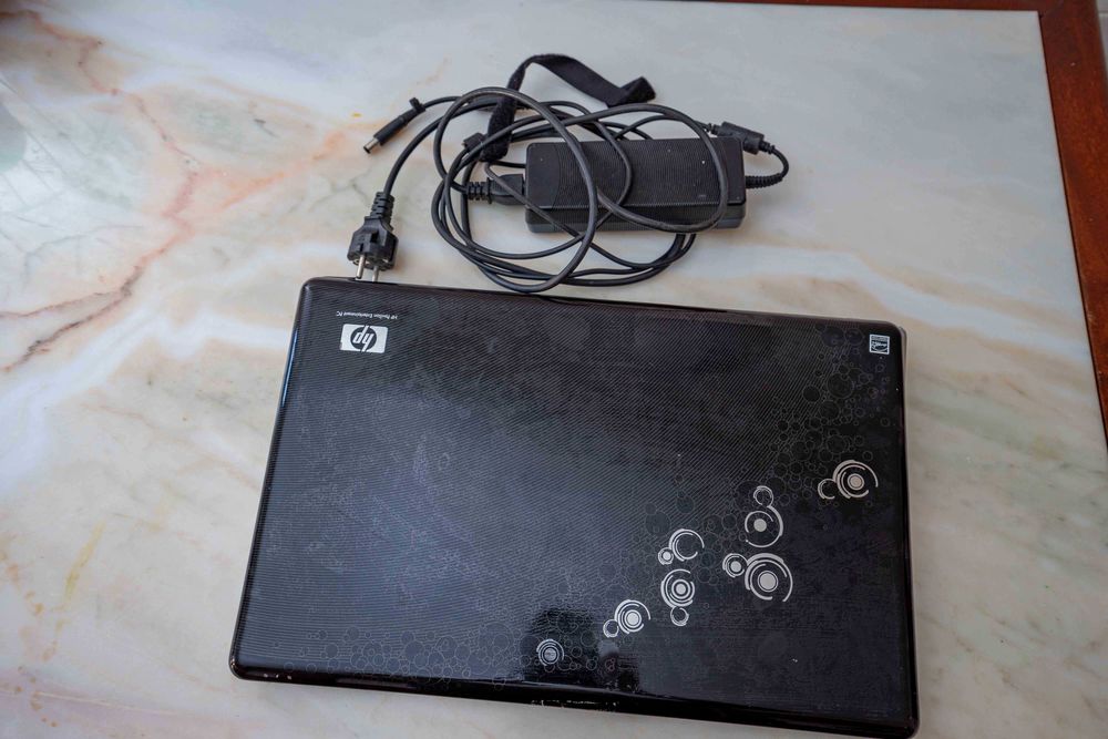 Computador HP pavllion dv 8