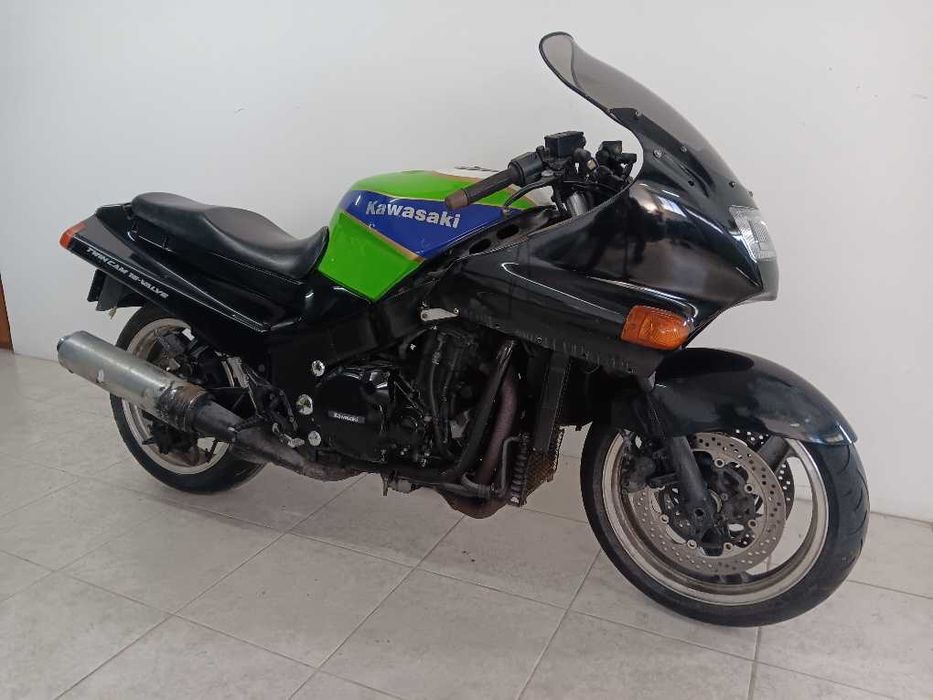 Peças Kawasaki ZZR1100