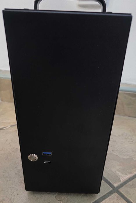Mini komputer RTX 5060Ti 16GB, Ryzen 5500x3d, 32GB RAM