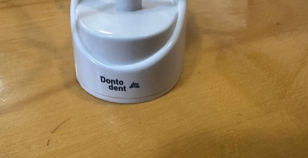 Док-станція для електричної зубної щітки Don't dent