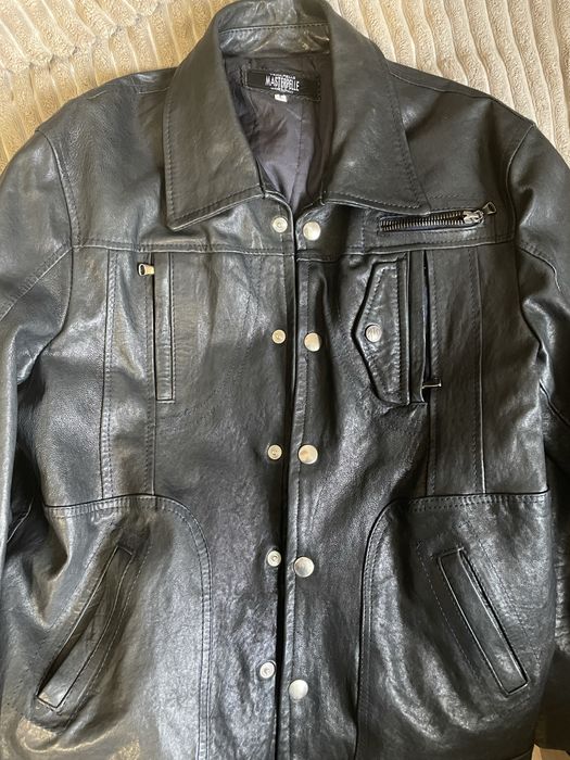 Чоловіча шкіряна куртка