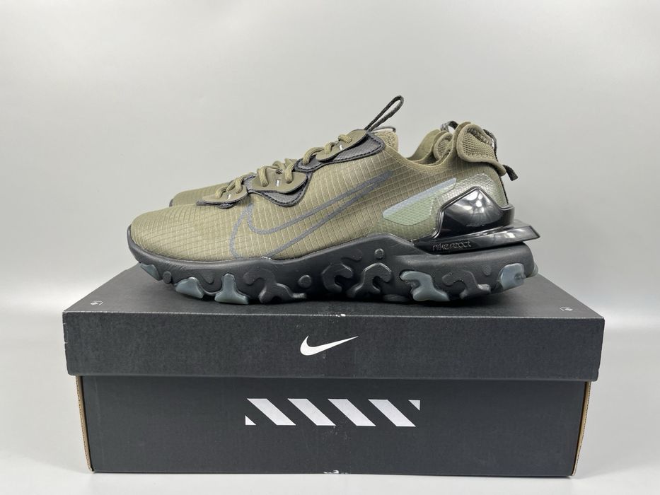 Кроссовки Nike React 42.5 размер (по стельке 27 см)