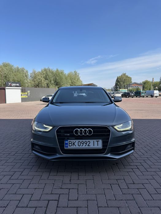 Audi a4 b8 2014р 2.0TFSI