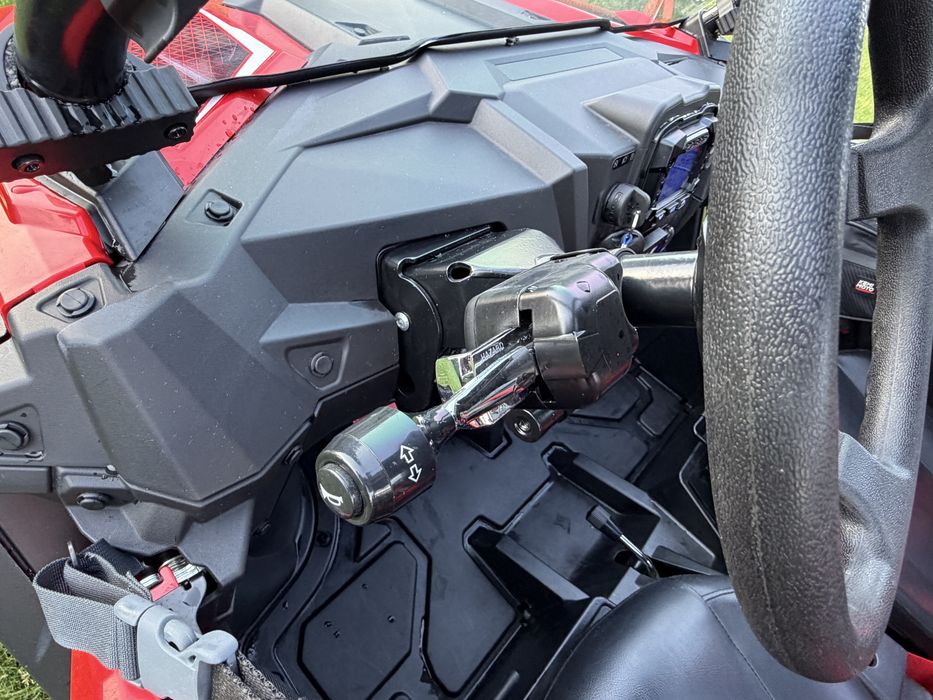 Polaris RZR 200 - 2025