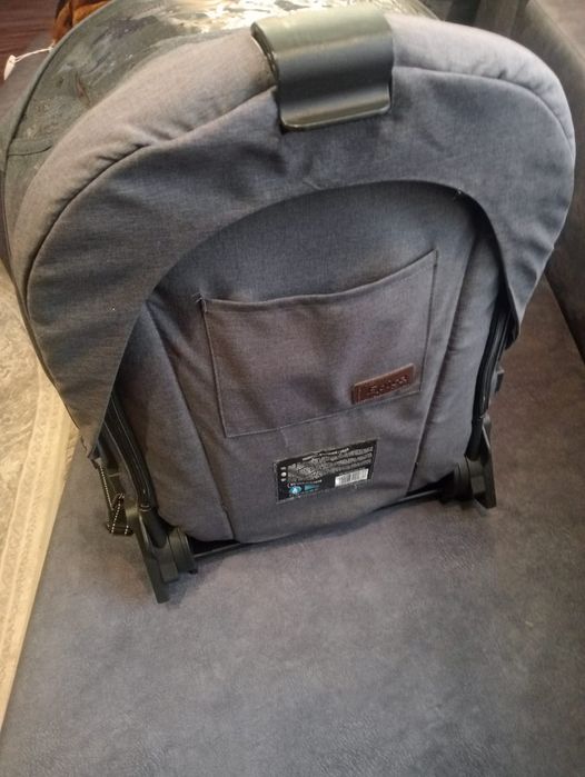 Прогулка Автокрісло Carrello Epica