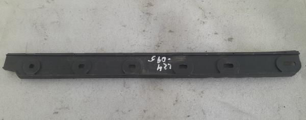 Guia de pára-choques trás direita MERCEDES-BENZ Vito / Vito Combi (W63