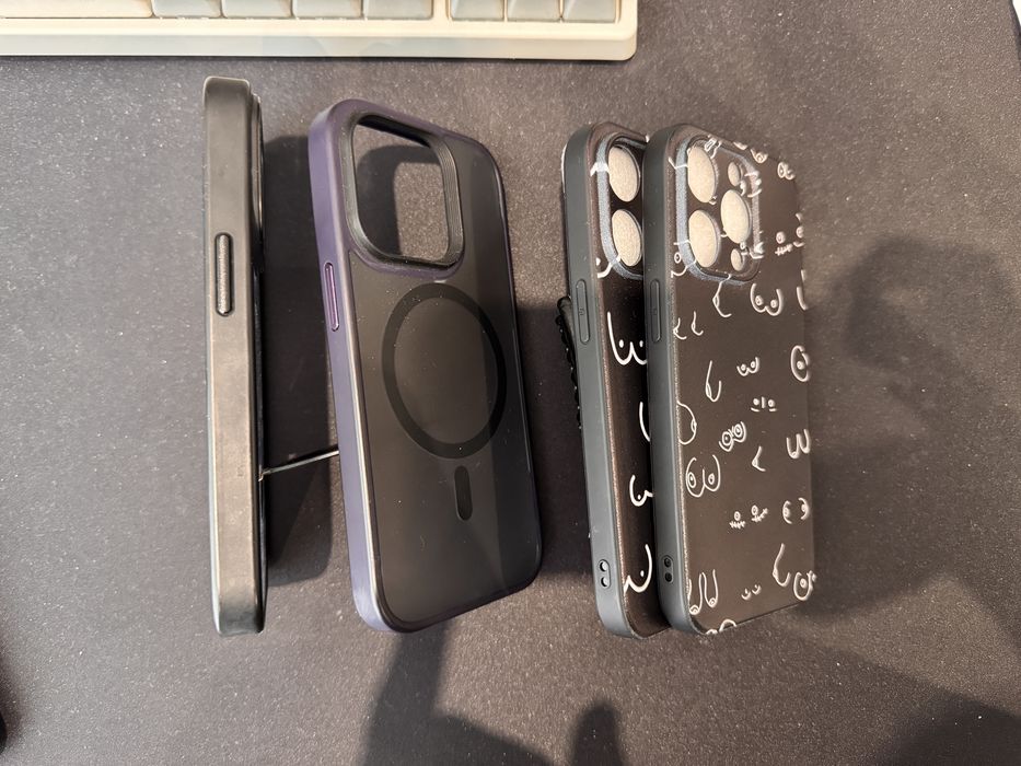Чохли на Apple iPhone 14 Pro