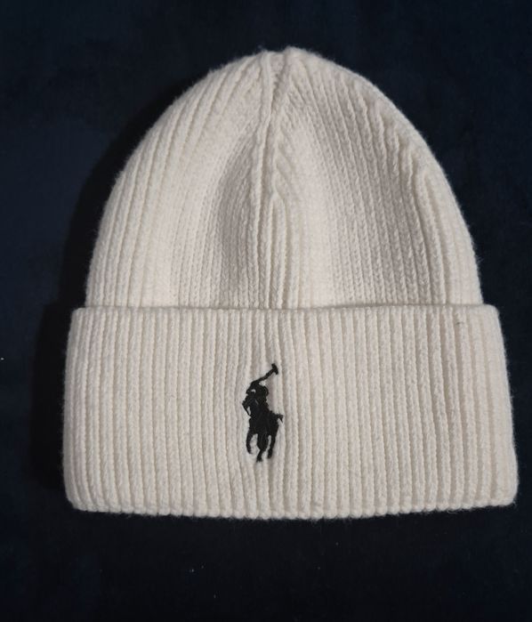 Nowa zimowa czapka damska