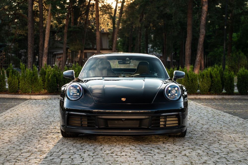 Porsche 911 Jak Nowe. Negocjacje. Umowa kupna/sprzedaży.