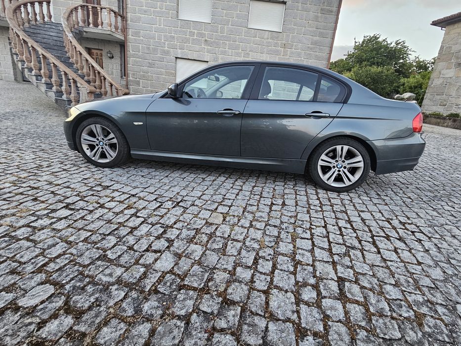 BMW 320d LCI 220 cv
