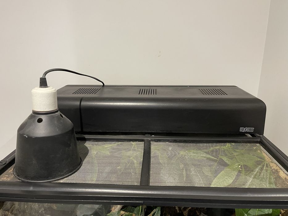 Terrarium Exo Terra 60x45x90 Wysokie Oświetlenie