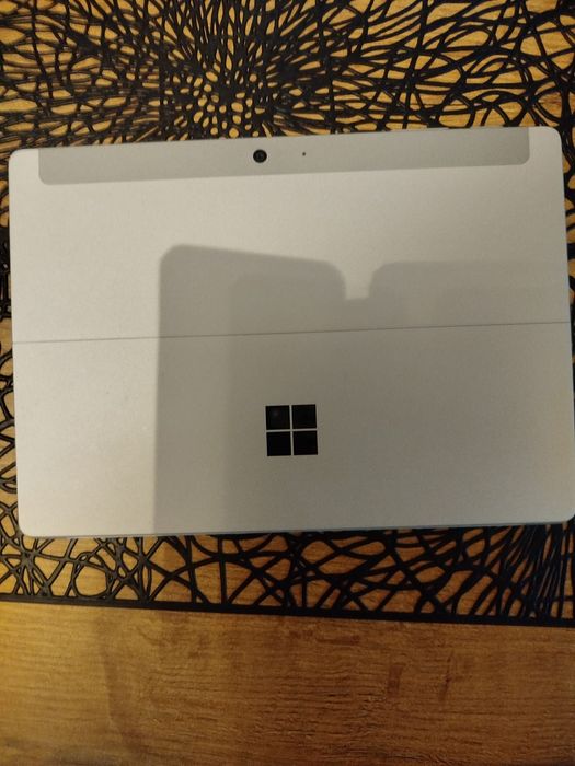 Microsoft Surface GO 1825 LTE