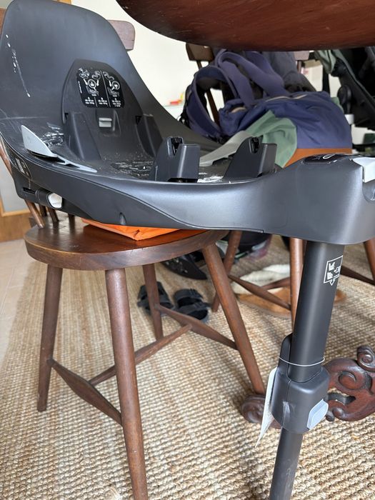 Cybex Ovo+ Base Cloud T Plus + Base e acessorios