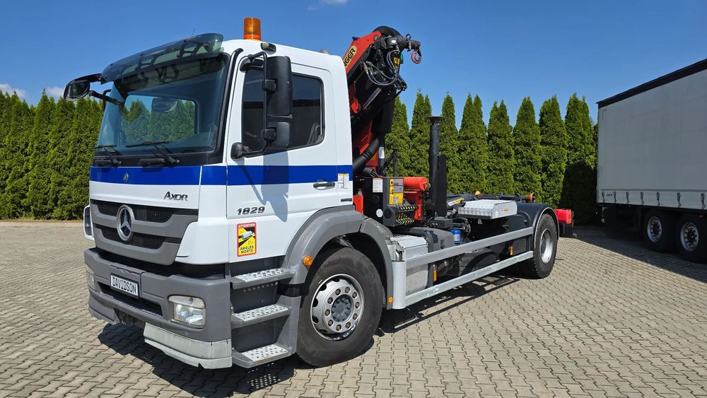 Mercedes-Benz AXOR 1828 Hakowiec + HDS E5  Mercedes Axor 1828 HAK + HDS