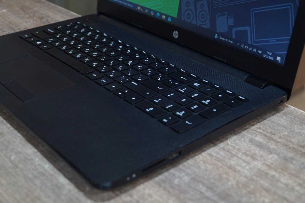 ГАРАНТІЯ HP (FullHD/AMD A6-9220/RAM 4гб/HDD 500гб/Radeon R4)TVOYO